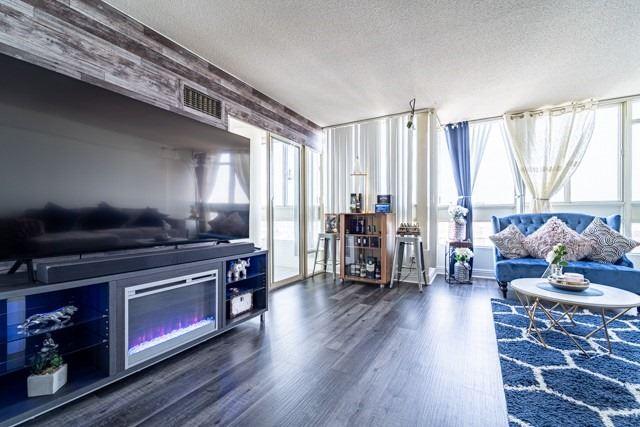 ph10 - 3233 Eglinton Ave E, Condo with 2 bedrooms, 2 bathrooms and 3 parking in Toronto ON | Image 27