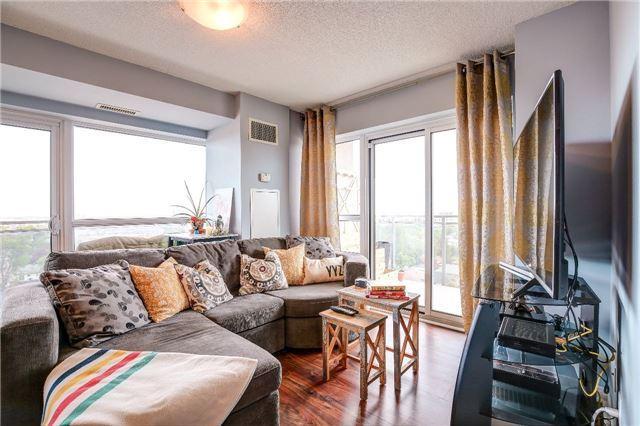1004 - 215 Queen St E, Condo with 1 bedrooms, 1 bathrooms and 1 parking in Brampton ON | Image 11
