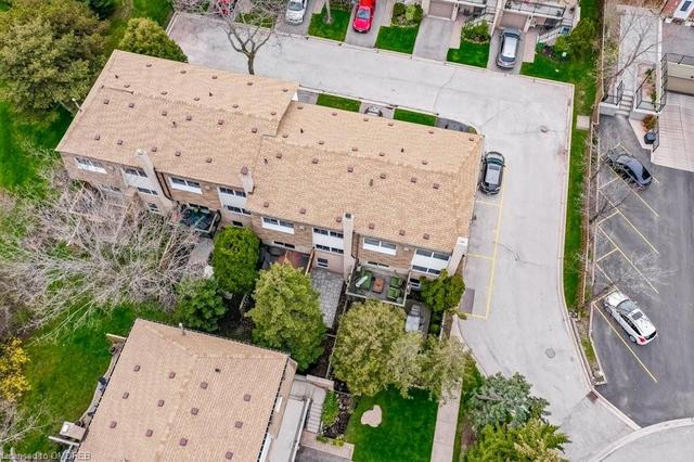 1 - 90 Sarah Lane, House attached with 3 bedrooms, 2 bathrooms and 2 parking in Oakville ON | Image 32