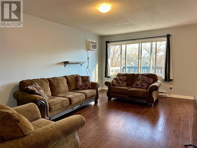 3505 - 38 Street Unit# 202, Condo with 3 bedrooms, 1 bathrooms and 1 parking in Vernon BC | Image 5