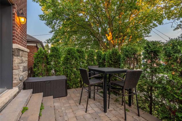 96 York View Dr, House detached with 4 bedrooms, 4 bathrooms and 3.5 parking in Toronto ON | Image 30