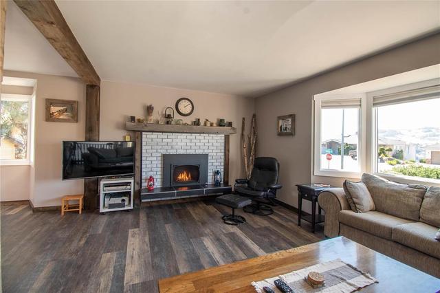 8899 Michael Drive, House detached with 3 bedrooms, 3 bathrooms and 4 parking in Coldstream BC | Image 3