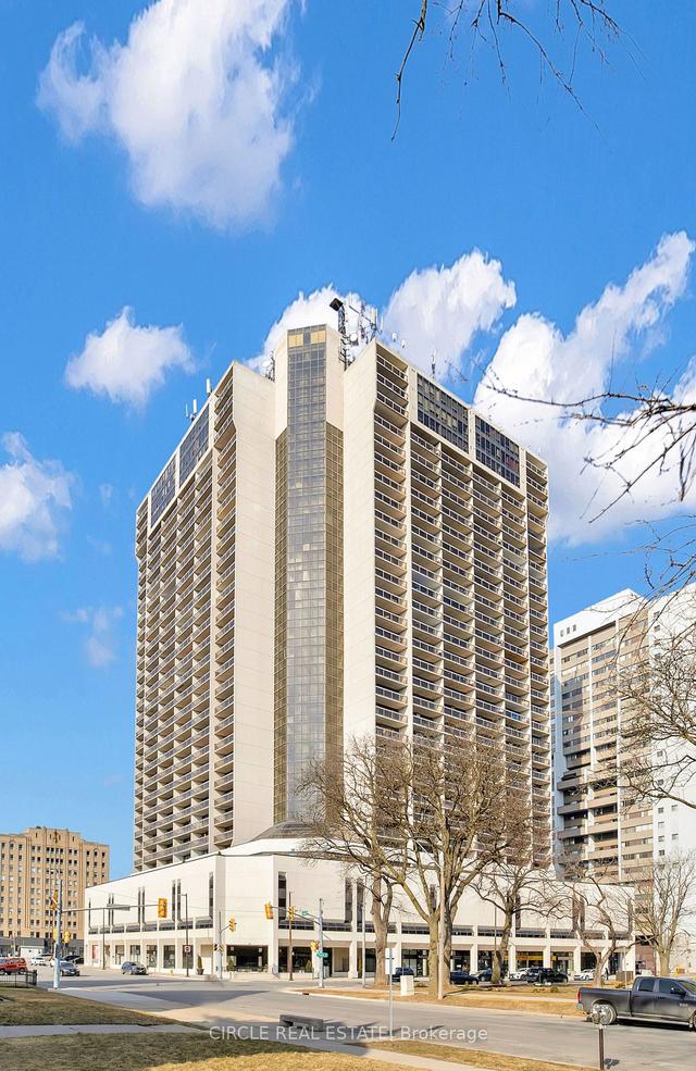 2412 - 150 Park St, Condo with 2 bedrooms, 2 bathrooms and 1 parking in Windsor ON | Image 12