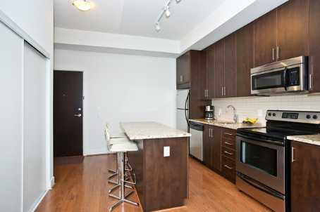 s804 - 112 George St, Condo with 1 bedrooms, 1 bathrooms and 1 parking in Toronto ON | Image 4
