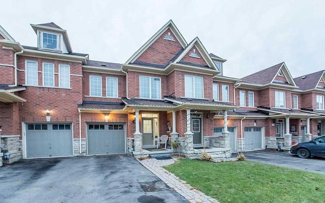 103 Royal Vista Rd, House attached with 3 bedrooms, 3 bathrooms and 2 parking in Brampton ON | Image 1