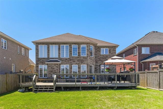 38 Cox Crt, House detached with 3 bedrooms, 3 bathrooms and 4 parking in Guelph ON | Image 35