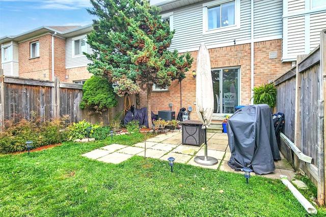 4 Wickstead Crt, Townhouse with 3 bedrooms, 2 bathrooms and 2 parking in Brampton ON | Image 29