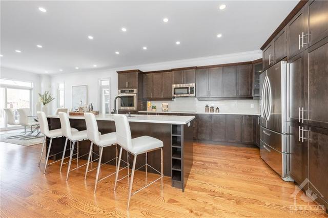 347 Madison Avenue, House detached with 4 bedrooms, 4 bathrooms and 2 parking in Ottawa ON | Image 5