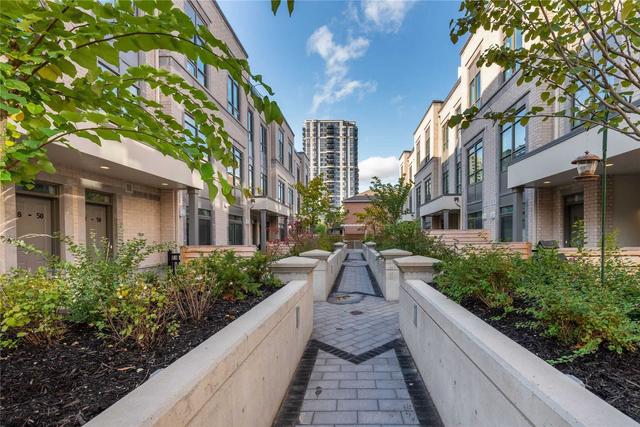 8 - 52 Holmes Ave, Townhouse with 2 bedrooms, 2 bathrooms and 1 parking in Toronto ON | Image 11