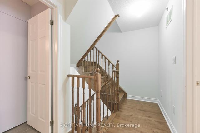 36 - 8 Brighton Pl, Townhouse with 3 bedrooms, 3 bathrooms and 2 parking in Vaughan ON | Image 9
