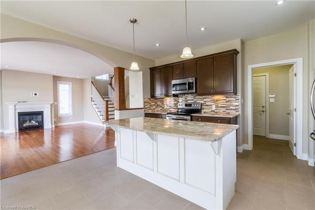 149 Aldergrove Place, House detached with 3 bedrooms, 3 bathrooms and 6 parking in Kingston ON | Image 10