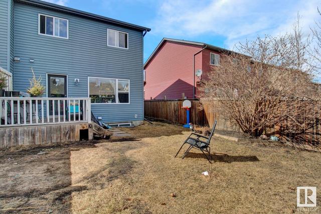 2115 32 St Nw, House semidetached with 4 bedrooms, 2 bathrooms and 2 parking in Edmonton AB | Image 22
