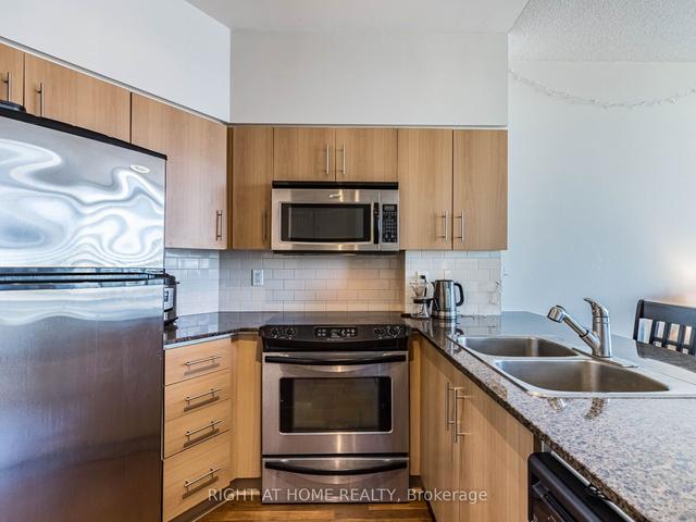 1212 - 15 Windermere Ave, Condo with 1 bedrooms, 1 bathrooms and 1 parking in Toronto ON | Image 30