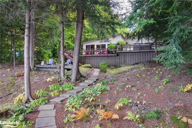 1104 Sunset Bay Road, House detached with 3 bedrooms, 1 bathrooms and 6 parking in Muskoka Lakes ON | Image 25