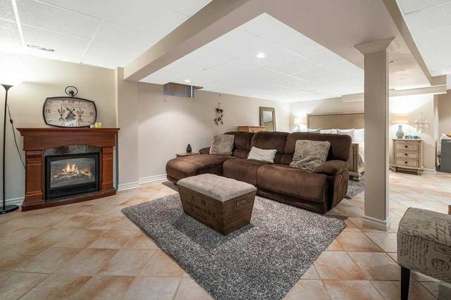 23 Mount Forest Dr, House detached with 4 bedrooms, 4 bathrooms and 6 parking in Brampton ON | Image 16