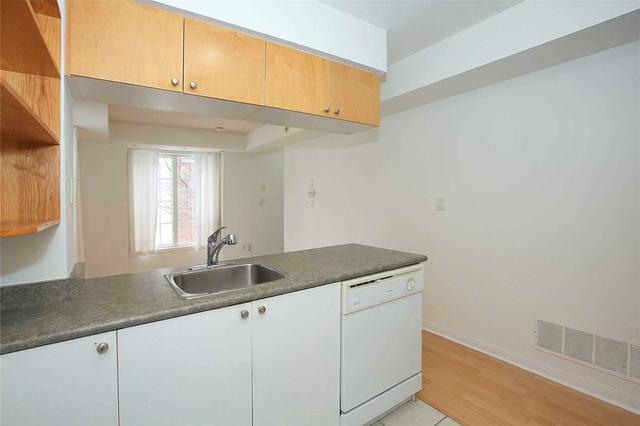 603 - 3 Everson Dr, Townhouse with 2 bedrooms, 1 bathrooms and 1 parking in Toronto ON | Image 5