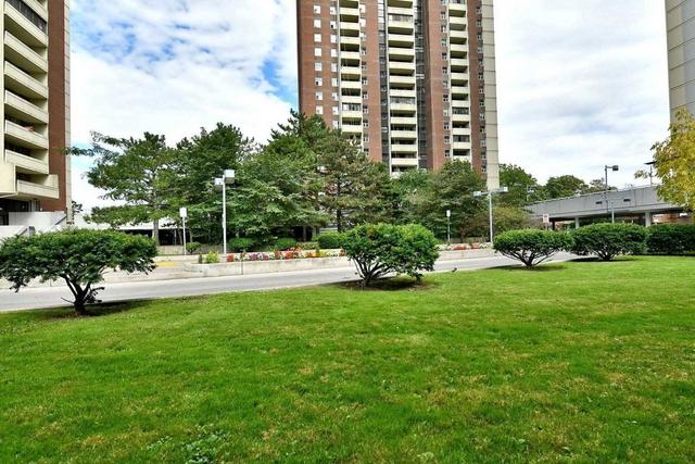 2419 - 1 Massey Sq, Condo with 1 bedrooms, 1 bathrooms and 1 parking in Toronto ON | Image 16