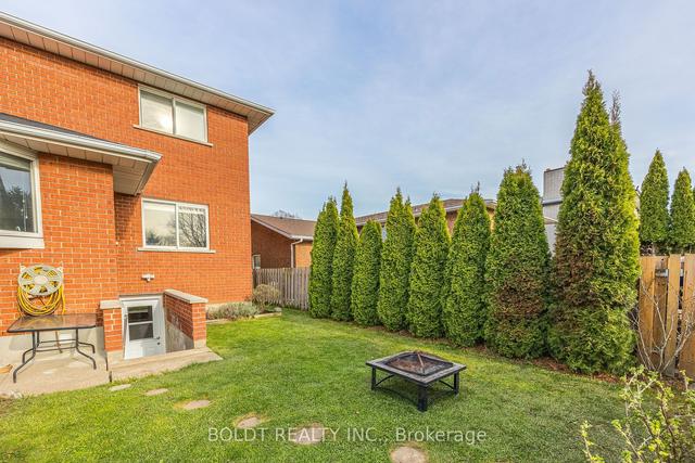 8 Donalda Crt, House detached with 3 bedrooms, 3 bathrooms and 5 parking in St. Catharines ON | Image 29