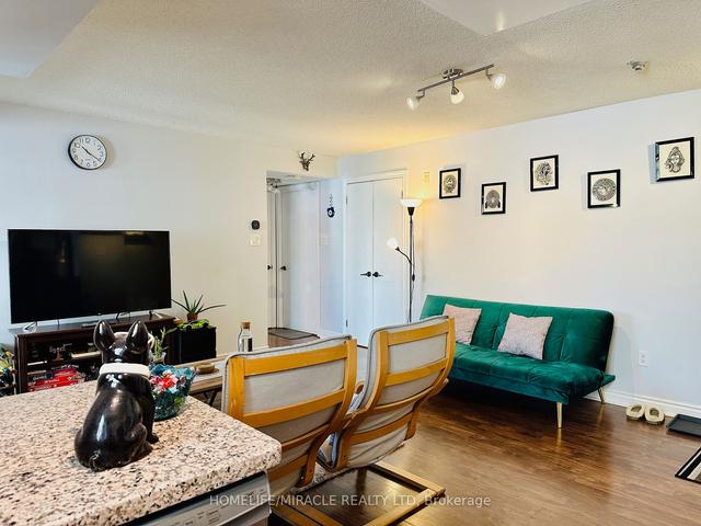 1009 - 105 Victoria St, Condo with 1 bedrooms, 1 bathrooms and 0 parking in Toronto ON | Image 14