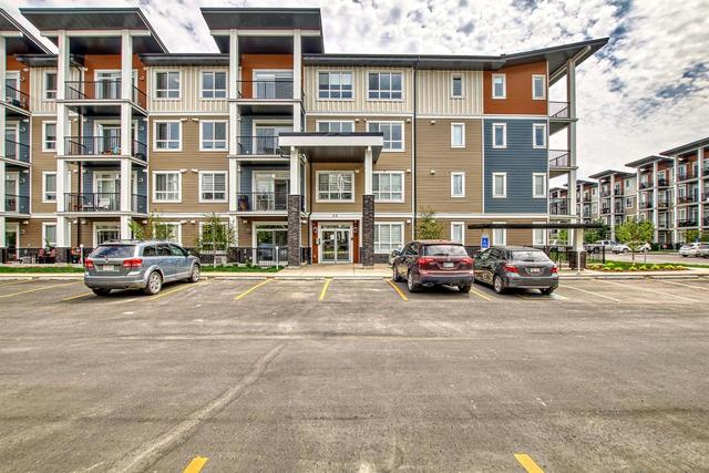 108 - 25 Walgrove Walk Se, Condo with 2 bedrooms, 2 bathrooms and 1 parking in Calgary AB | Image 2