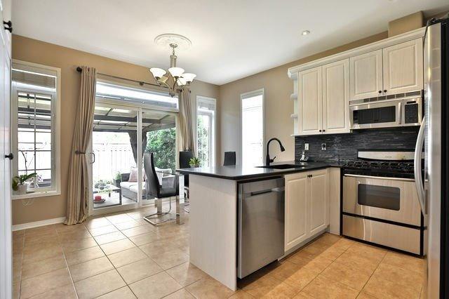 2225 Viking Cres, House detached with 4 bedrooms, 4 bathrooms and 2 parking in Burlington ON | Image 8