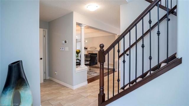 3387 Paulpeel Avenue, House detached with 5 bedrooms, 3 bathrooms and 4 parking in London ON | Image 3
