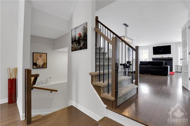 104 Minikan Street, House detached with 4 bedrooms, 4 bathrooms and 4 parking in Ottawa ON | Image 24