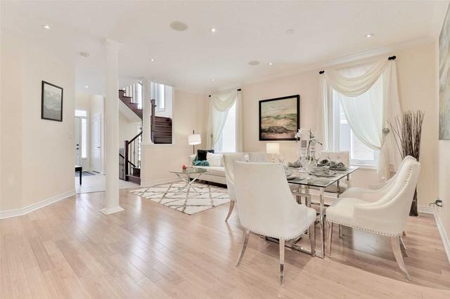 366 Worthington Ave, House detached with 4 bedrooms, 5 bathrooms and 4 parking in Richmond Hill ON | Image 5