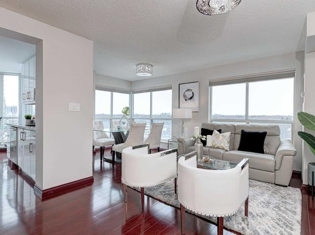 703 - 23 Lorraine Dr, Condo with 3 bedrooms, 2 bathrooms and 1 parking in Toronto ON | Image 36