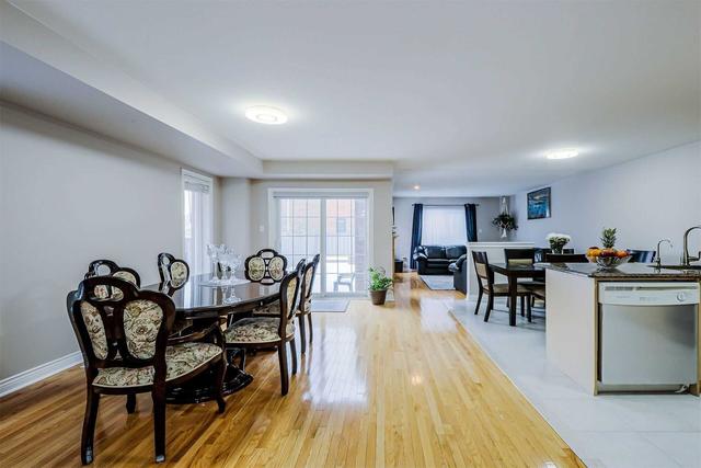 3 Boxhill Rd, House semidetached with 3 bedrooms, 4 bathrooms and 3 parking in Markham ON | Image 6