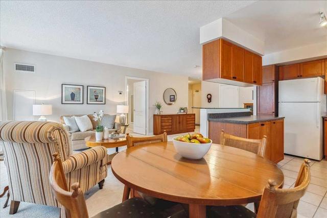 510 - 1140 Parkwest Pl, Condo with 2 bedrooms, 2 bathrooms and 2 parking in Mississauga ON | Image 2