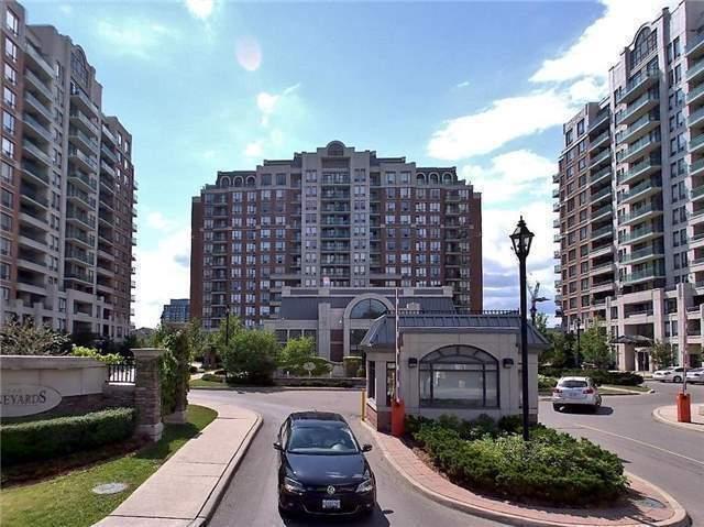 Unit812 - 310 Red Maple Rd, Condo with 2 bedrooms, 1 bathrooms and 2 parking in Richmond Hill ON | Image 1
