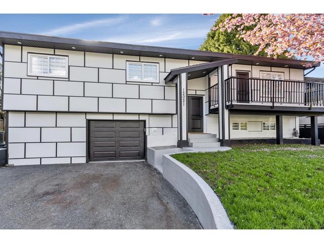 12021 Glenhurst Street, House detached with 6 bedrooms, 3 bathrooms and null parking in Maple Ridge BC | Card Image
