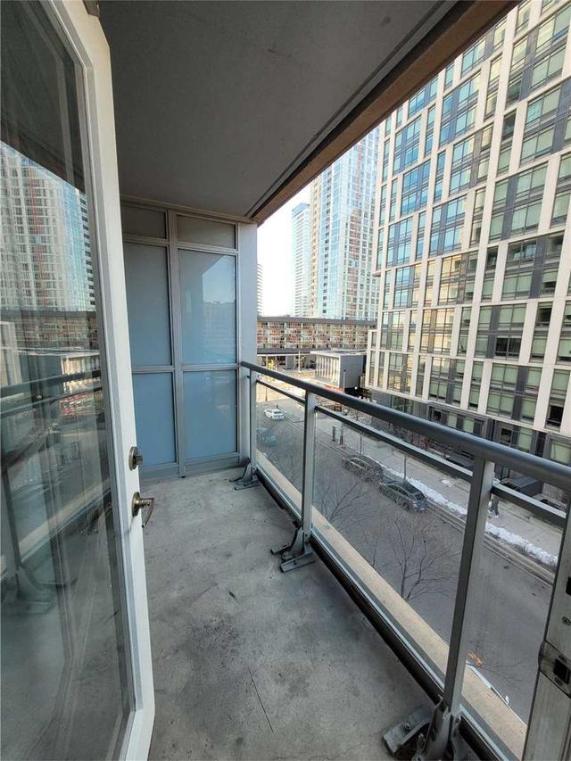 511 - 151 Dan Leckie Way, Condo with 1 bedrooms, 2 bathrooms and 1 parking in Toronto ON | Image 6