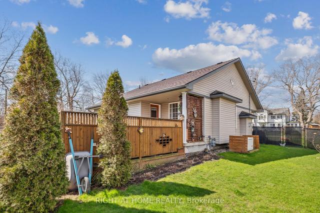 922 Ruby Ave, House detached with 2 bedrooms, 3 bathrooms and 6 parking in Fort Erie ON | Image 26