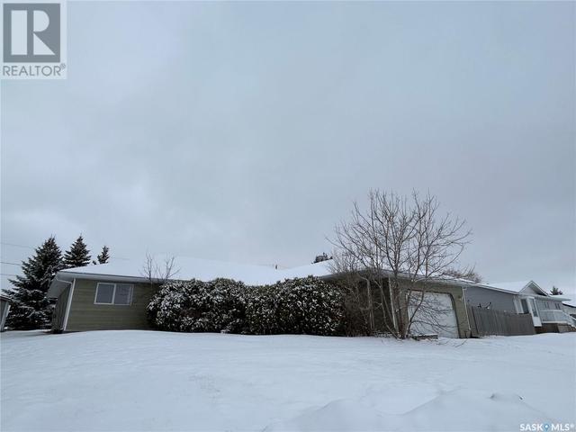 14 Poplar Drive, House detached with 4 bedrooms, 3 bathrooms and null parking in Birch Hills SK | Image 27