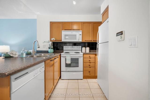 305 - 231 Fort York Blvd, Condo with 1 bedrooms, 1 bathrooms and 1 parking in Toronto ON | Image 6