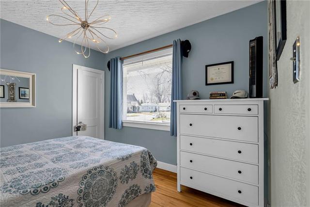 1009 Second Street W, House detached with 3 bedrooms, 1 bathrooms and 4 parking in Cornwall ON | Image 15