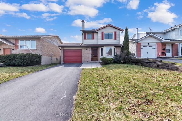 447 Ashby Crt, House detached with 3 bedrooms, 2 bathrooms and 3 parking in Waterloo ON | Image 12