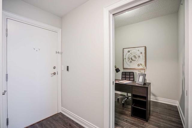 d320 - 33 Clegg Rd, Condo with 1 bedrooms, 2 bathrooms and 1 parking in Markham ON | Image 2