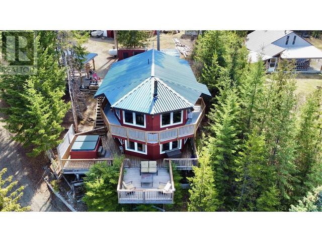 9303 S Mahood Lake Road, House detached with 5 bedrooms, 2 bathrooms and null parking in Cariboo H BC | Image 31