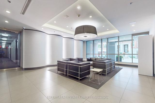 401 - 377 Madison Ave, Condo with 1 bedrooms, 1 bathrooms and 0 parking in Toronto ON | Image 21