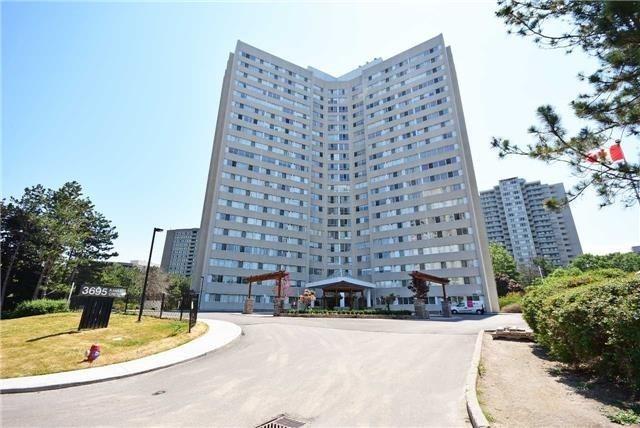 Sph7 - 3695 Kaneff Cres, Condo with 2 bedrooms, 2 bathrooms and 2 parking in Mississauga ON | Image 1