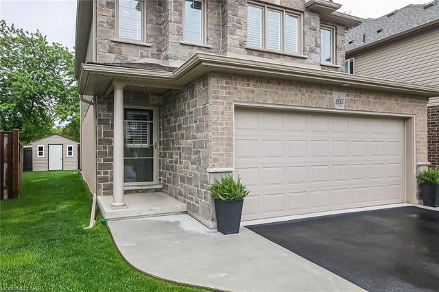 6480 Armelina Crescent, House detached with 3 bedrooms, 2 bathrooms and 4 parking in Niagara Falls ON | Image 4