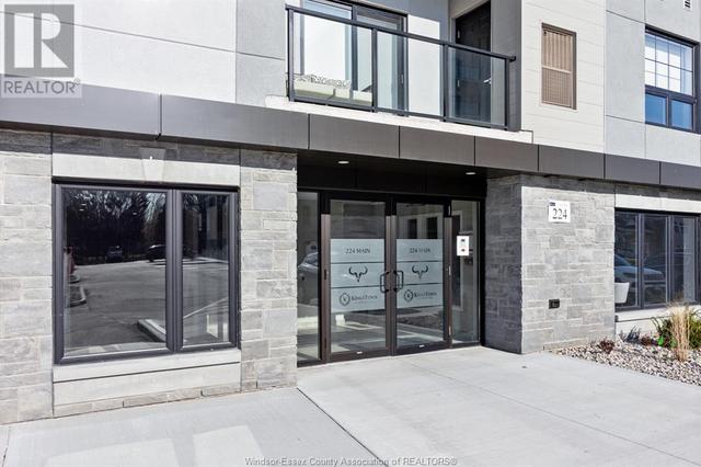 505 - 224 Main Street East, Condo with 2 bedrooms, 2 bathrooms and null parking in Kingsville ON | Image 2