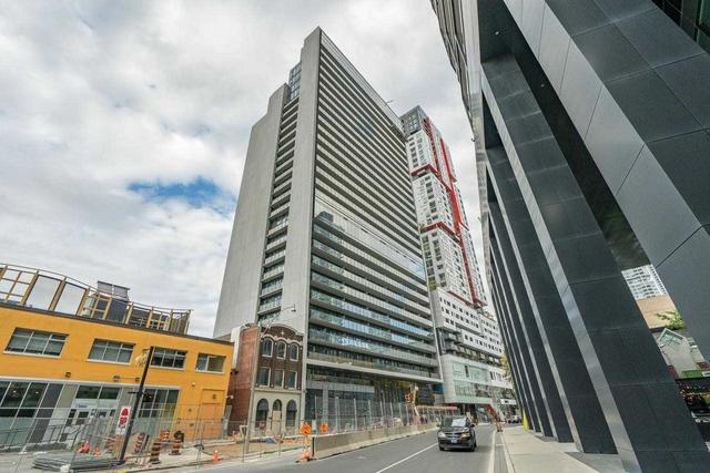 820 - 330 Richmond St W, Condo with 1 bedrooms, 1 bathrooms and 0 parking in Toronto ON | Image 1
