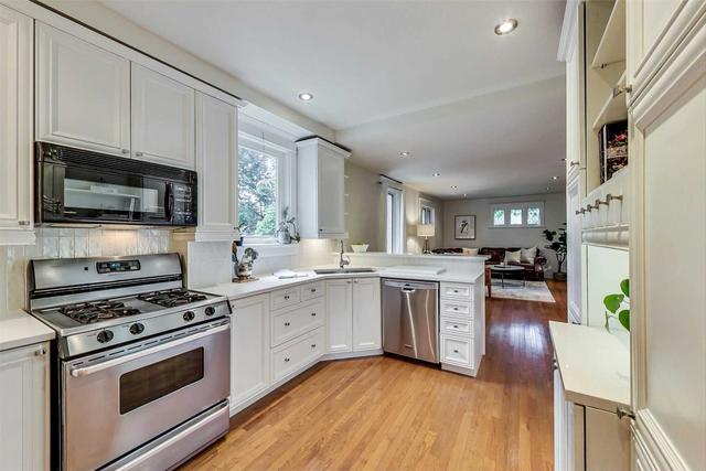 106 Browning Ave, House semidetached with 5 bedrooms, 4 bathrooms and 1 parking in Toronto ON | Image 4