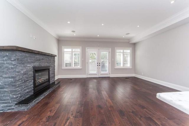 213 Virginia Ave, House detached with 4 bedrooms, 4 bathrooms and 2 parking in Toronto ON | Image 9
