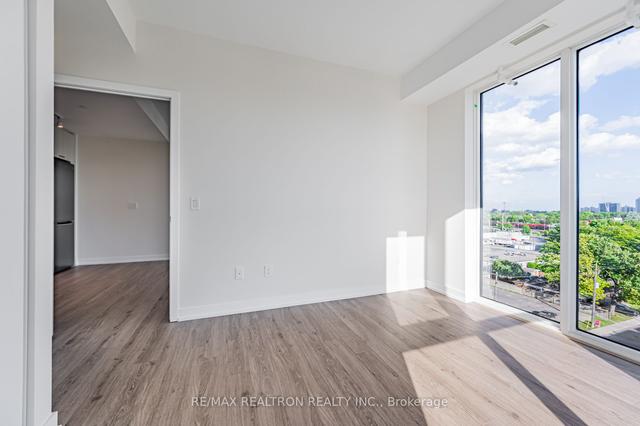 803 - 2300 St Clair Ave, Condo with 2 bedrooms, 2 bathrooms and 0 parking in Toronto ON | Image 17