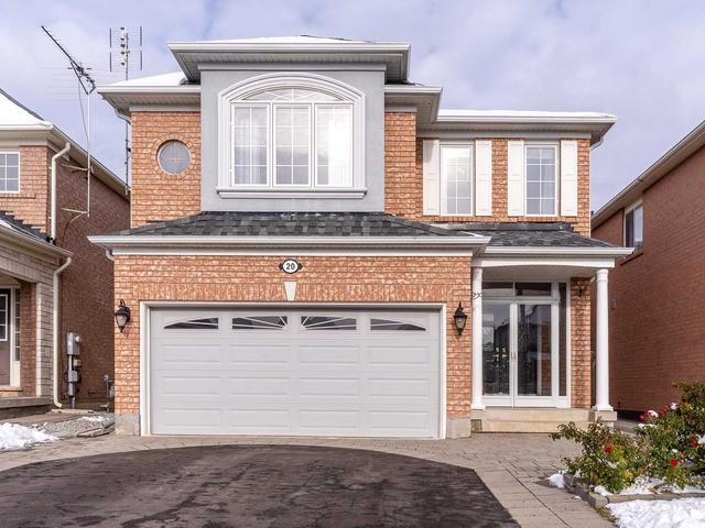 20 Fitzwilliam Ave, House detached with 3 bedrooms, 4 bathrooms and 4 parking in Richmond Hill ON | Card Image